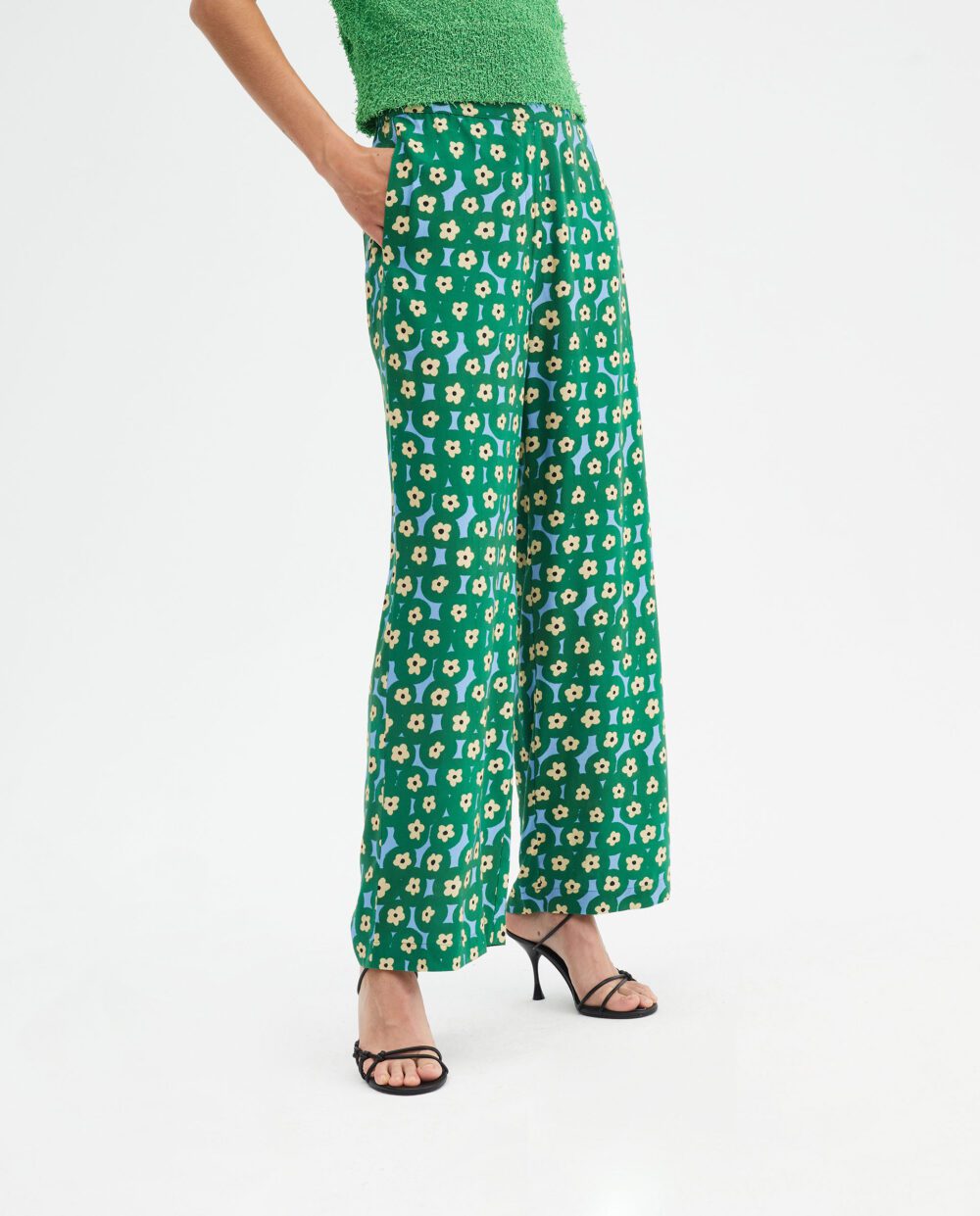 Πράσινο Παντελόνι Σε Ίσια Γραμμή Με Print Λουλούδια Compania Fantastica