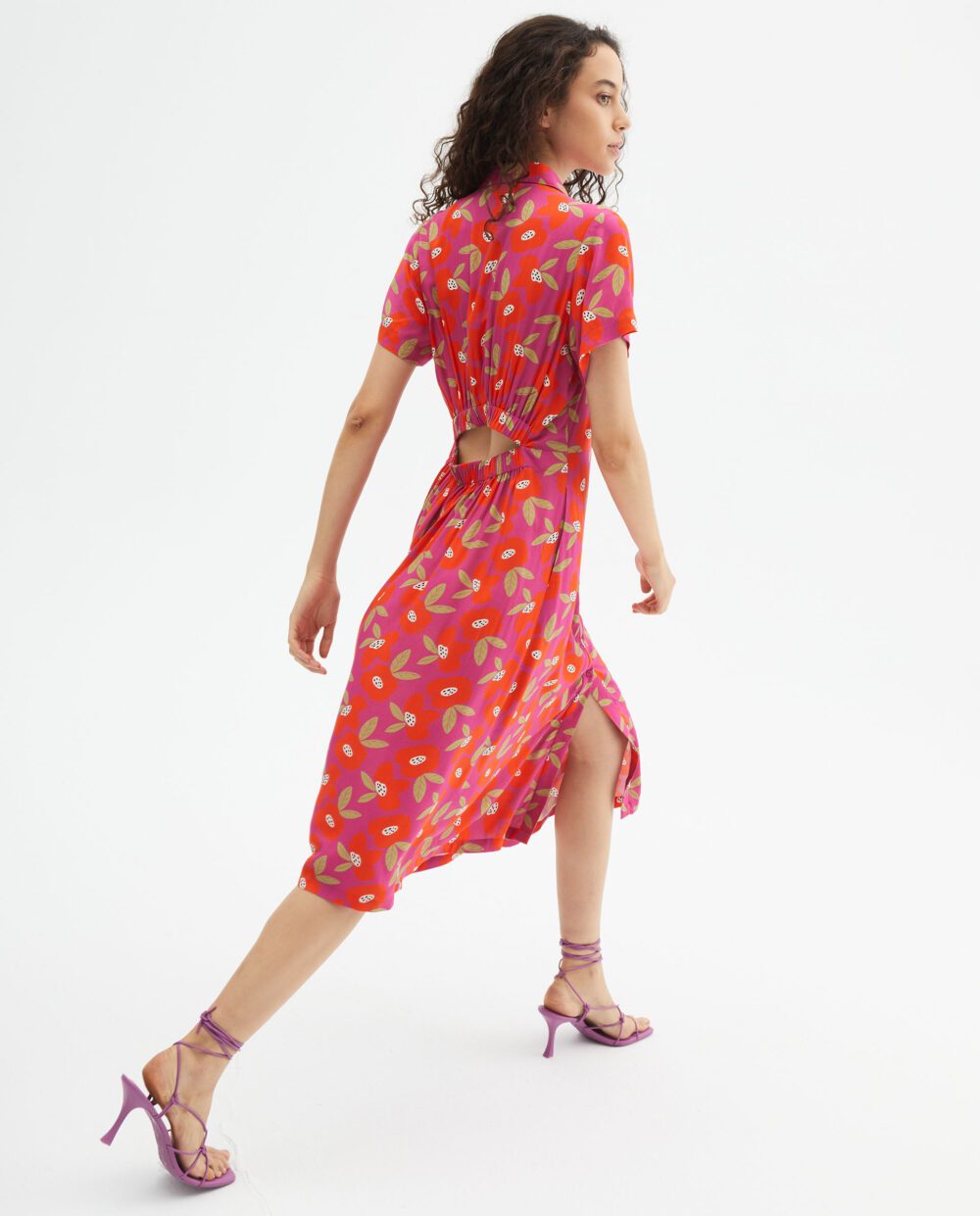 Midi Φλοράλ Πουκάμισο Φόρεμα Με Άνοιγμα Compania Fantastica
