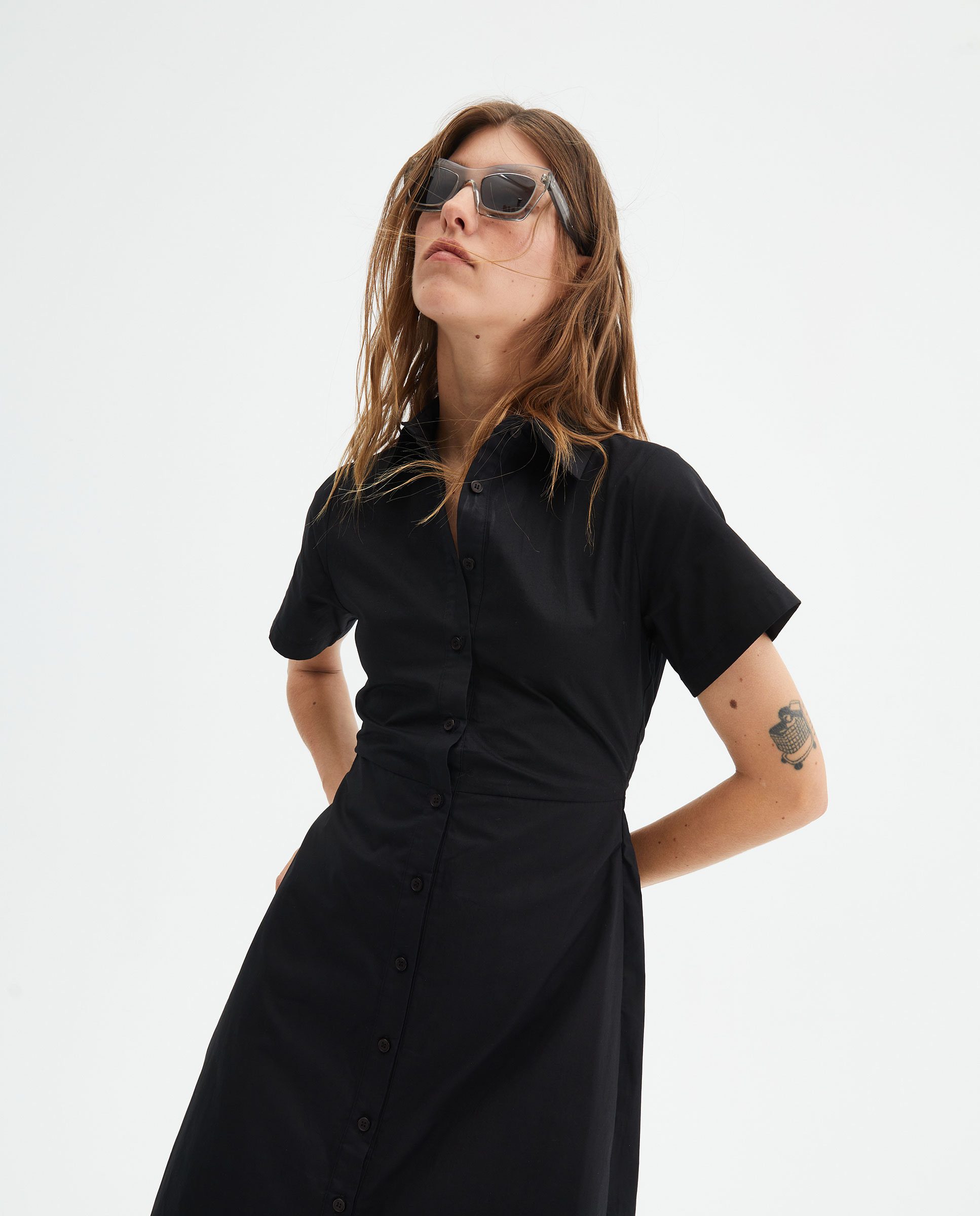 Midi Μαύρο Πουκάμισο Φόρεμα Με Άνοιγμα Compania Fantastica